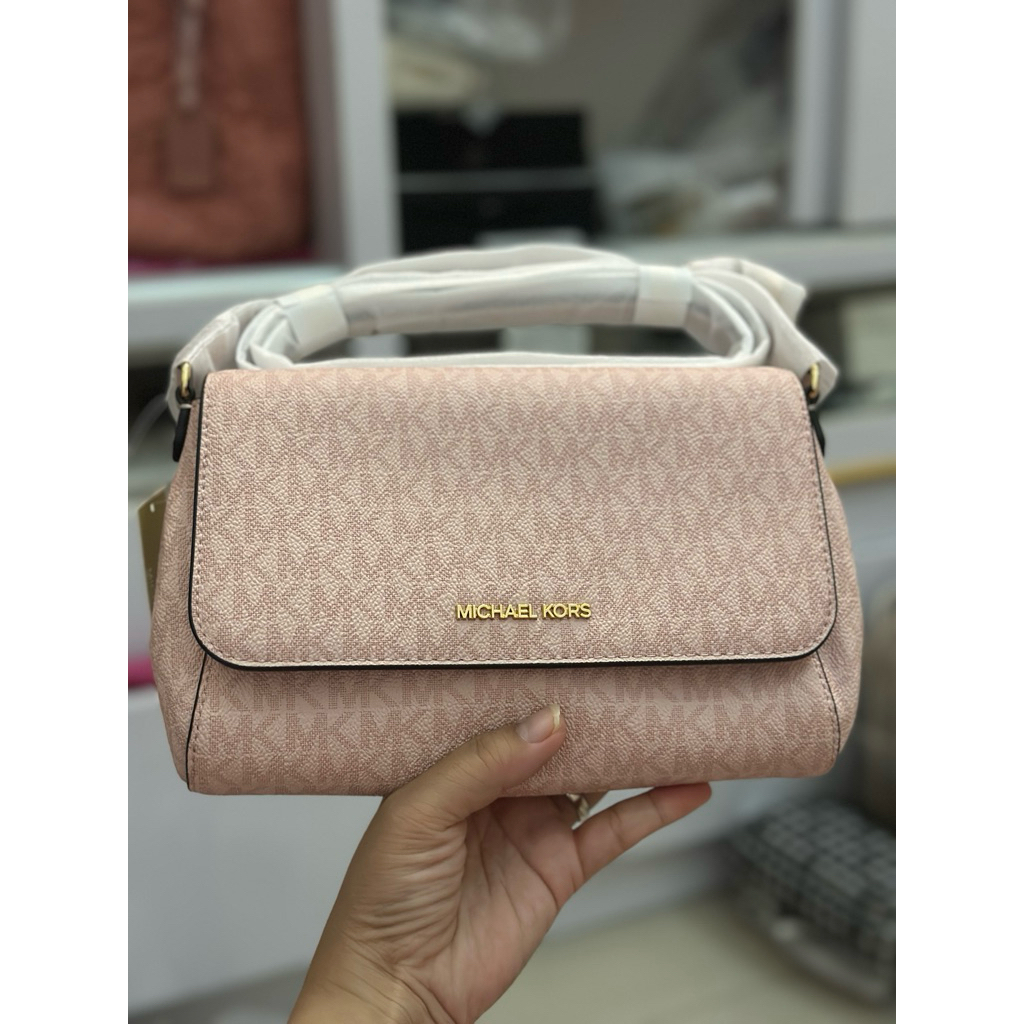 mk crossbody bag jet set md convertible pouchette sign