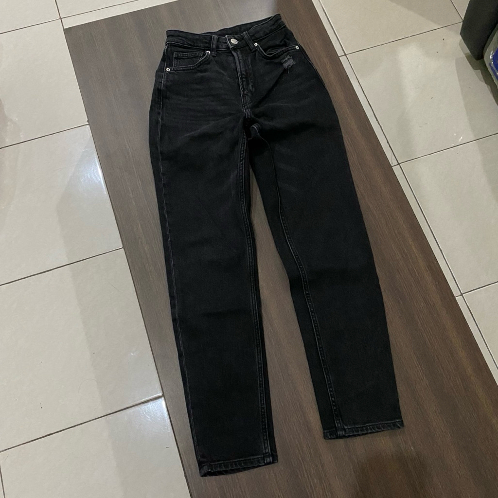 Bershka Jeans (preloved)