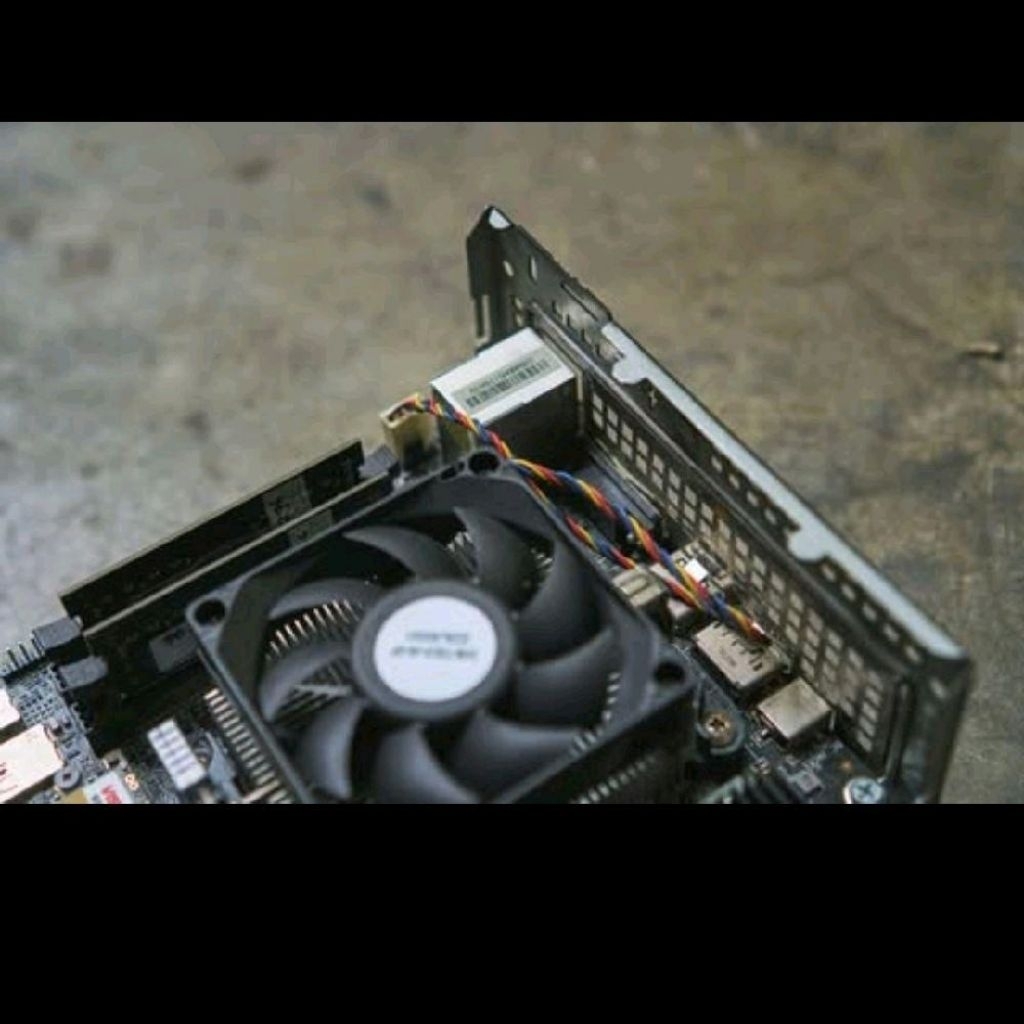Mini PC Hemat Daya - ASRock DeskMini X300 + AMD Athlon 3000G + RAM 8GB