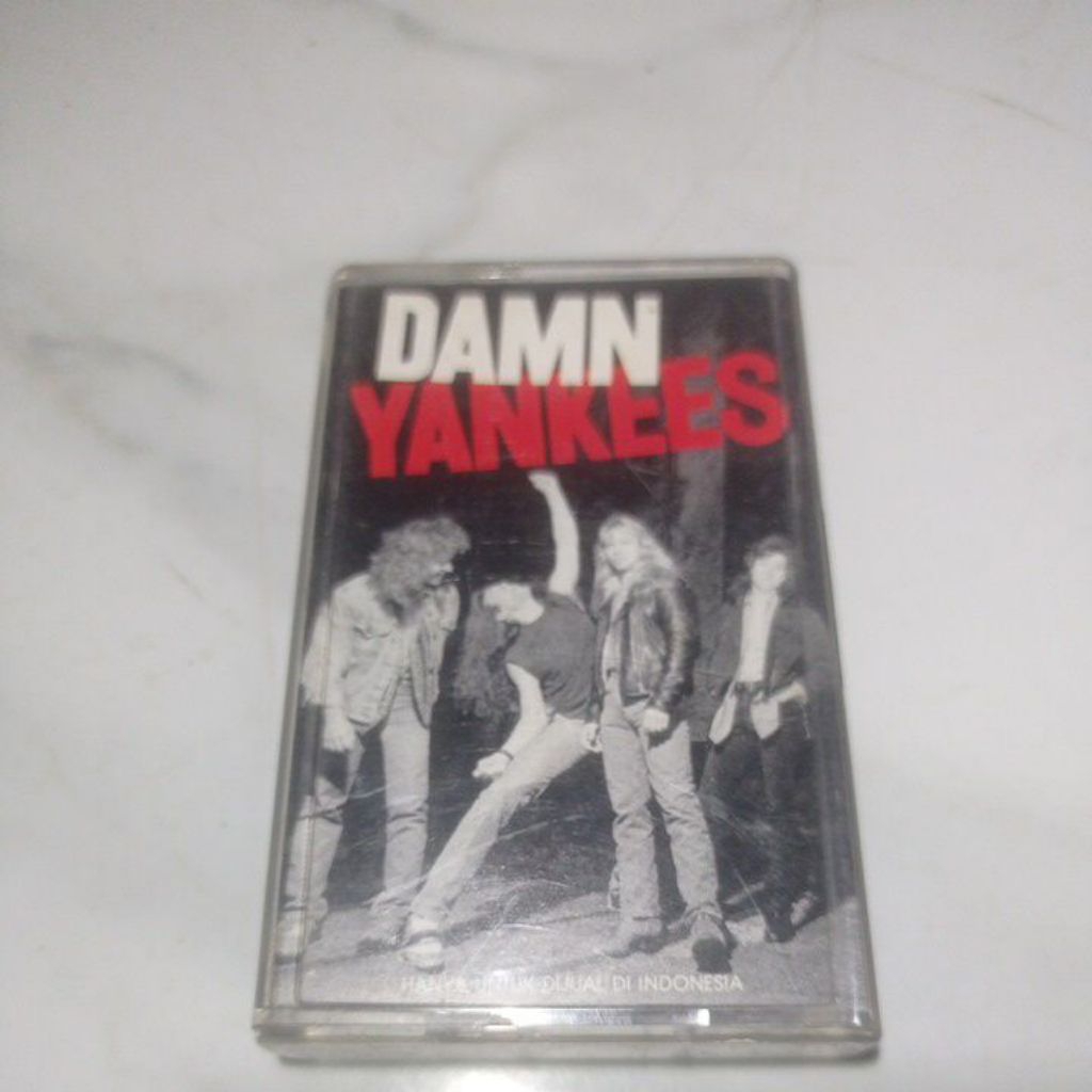 Kaset Pita DAMN YANKEES