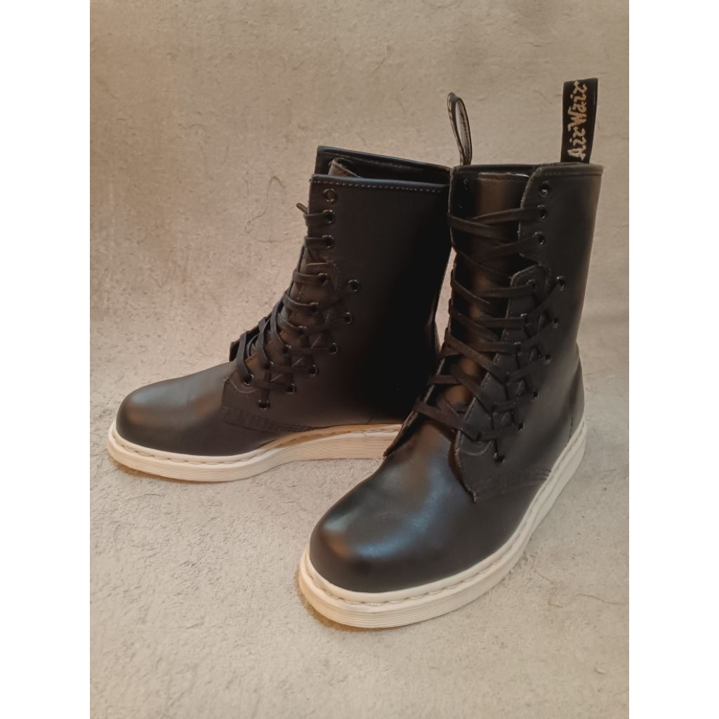 Dr martens docmart 14566