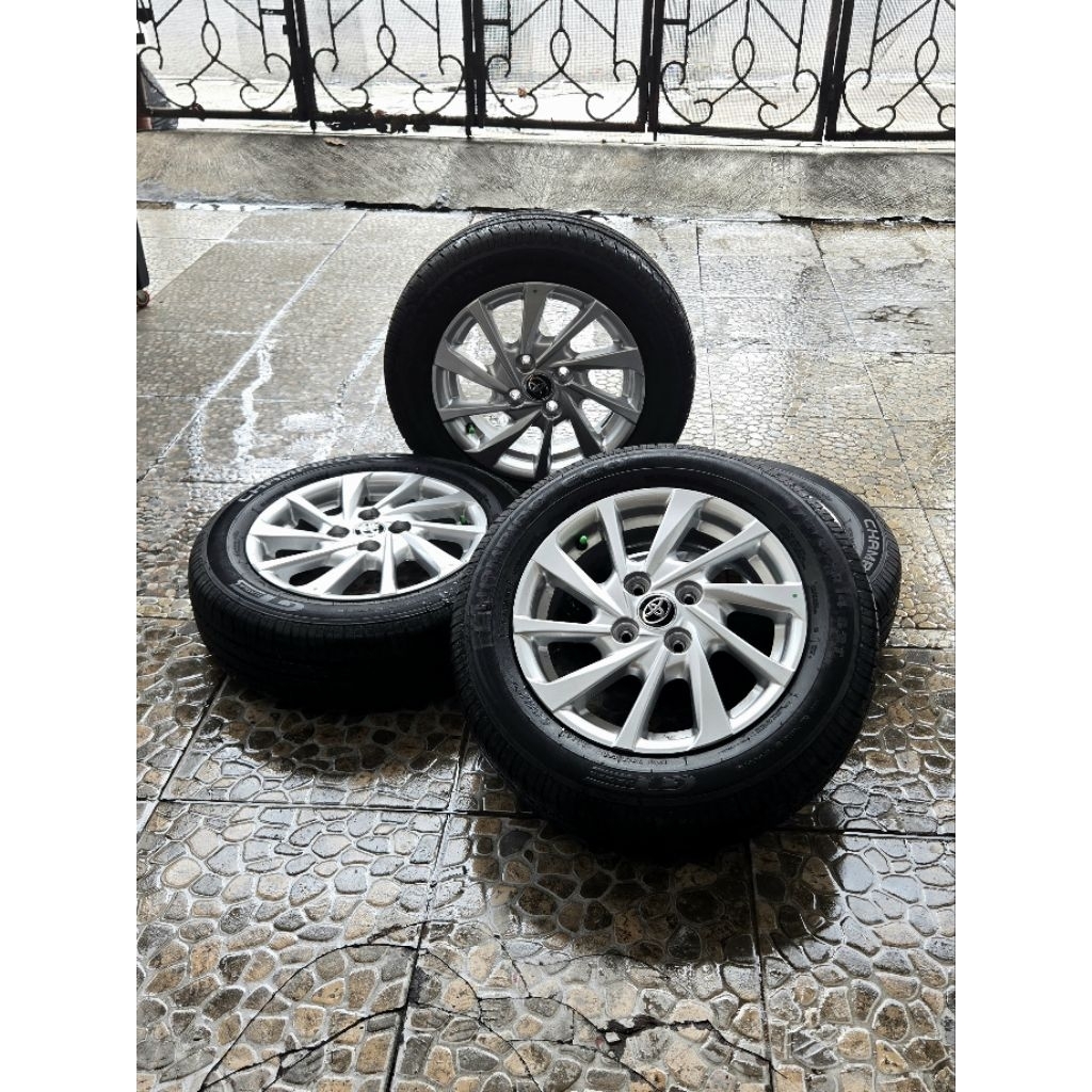 Jual Full Set Ban & Velg Toyota Agya 2024 (175/65 R14) GT Radial Champiro Eco
