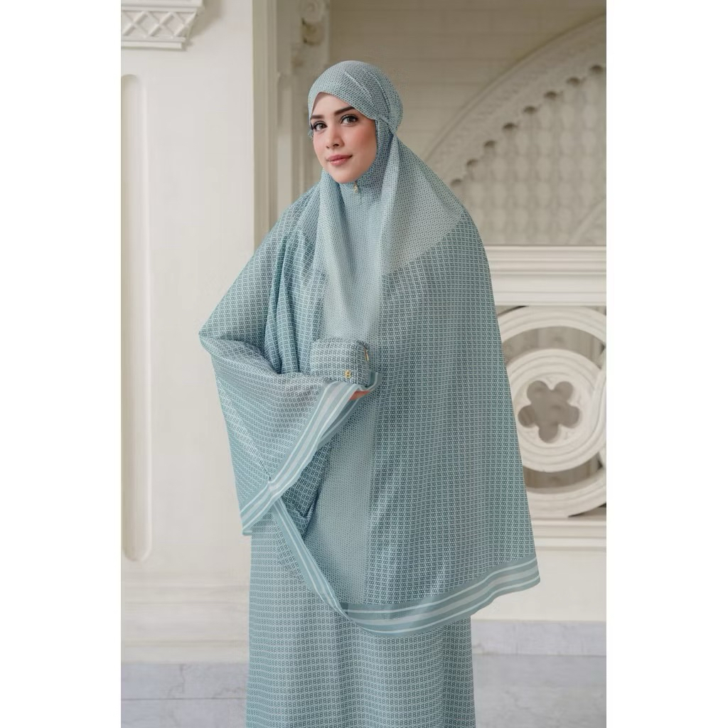 Buttonscarves - Linka Two Tone Capsule Prayer Robe - Mist - PRELOVED 
