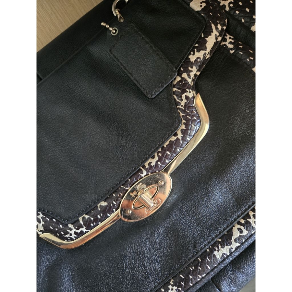 [PRELOVED] TAS WANITA COC MADISON VINTAGE HITAM KERJA