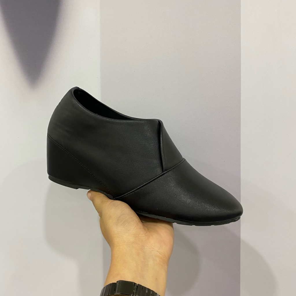 Laviola boots wedged | Sepatu boots wanita | Boots wedges