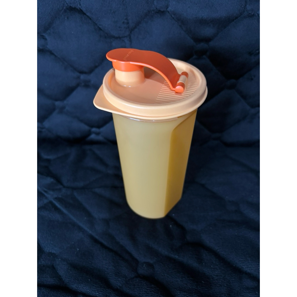 orange bottle tupperware 650ml