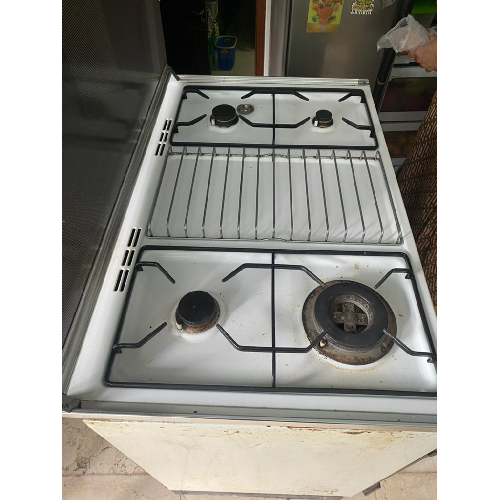 Kompor gas Ariston + Oven Gas