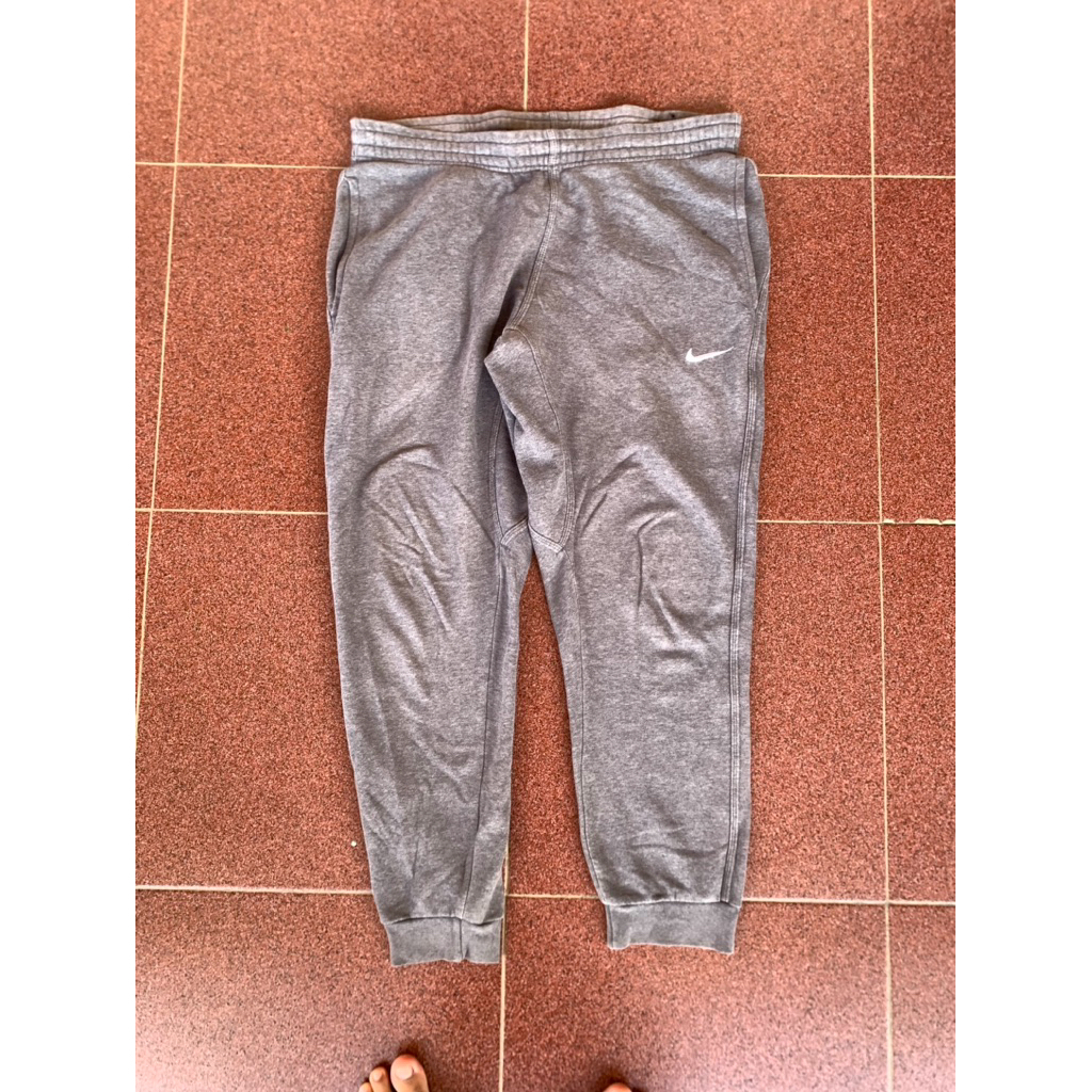 [preloved] celana nike trianning jogger olahraga tidur second - bekas