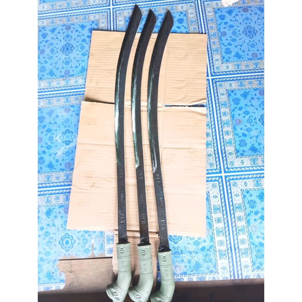 alat tebas pohon