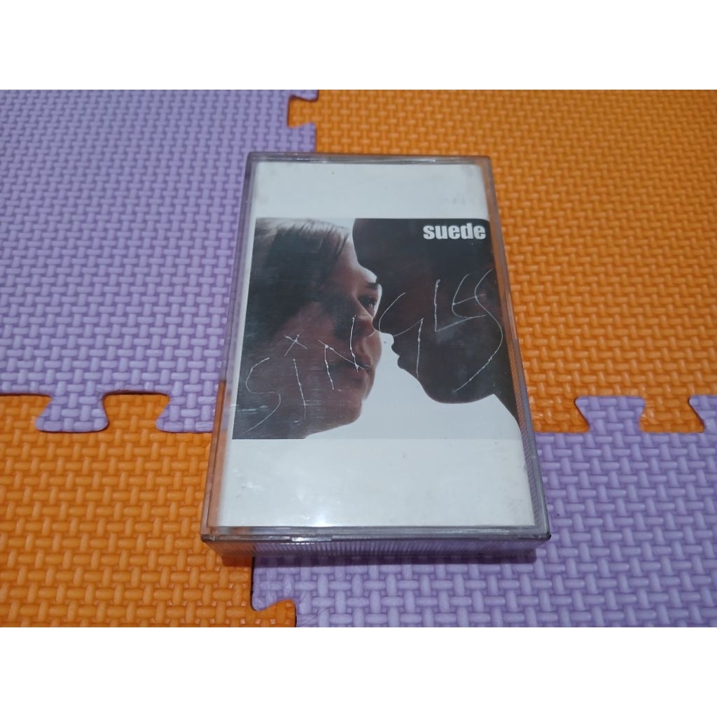 Kaset pita/tape Suede - Singles