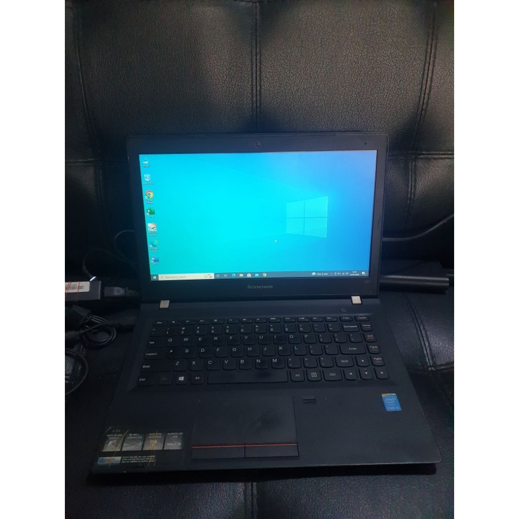 laptop Lenovo E31 i3 second