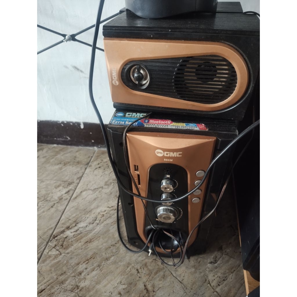 spiker gmc bluetooth