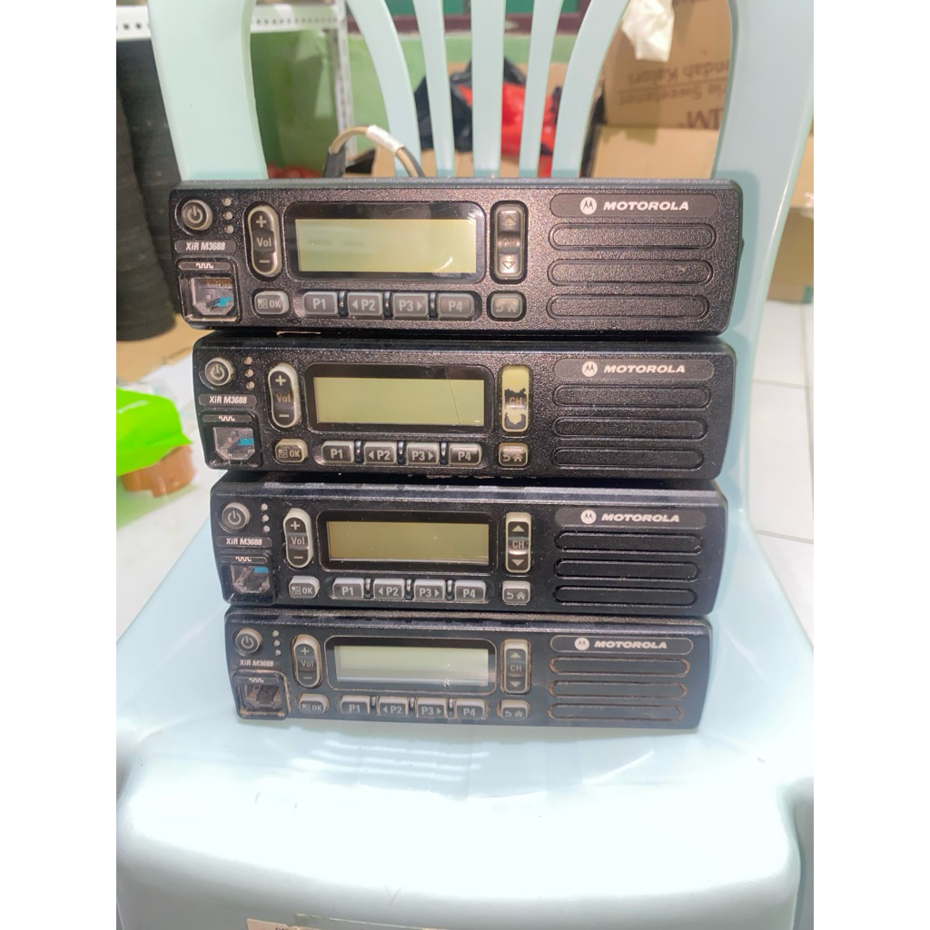 radio rig Motorola vhf 25 watt