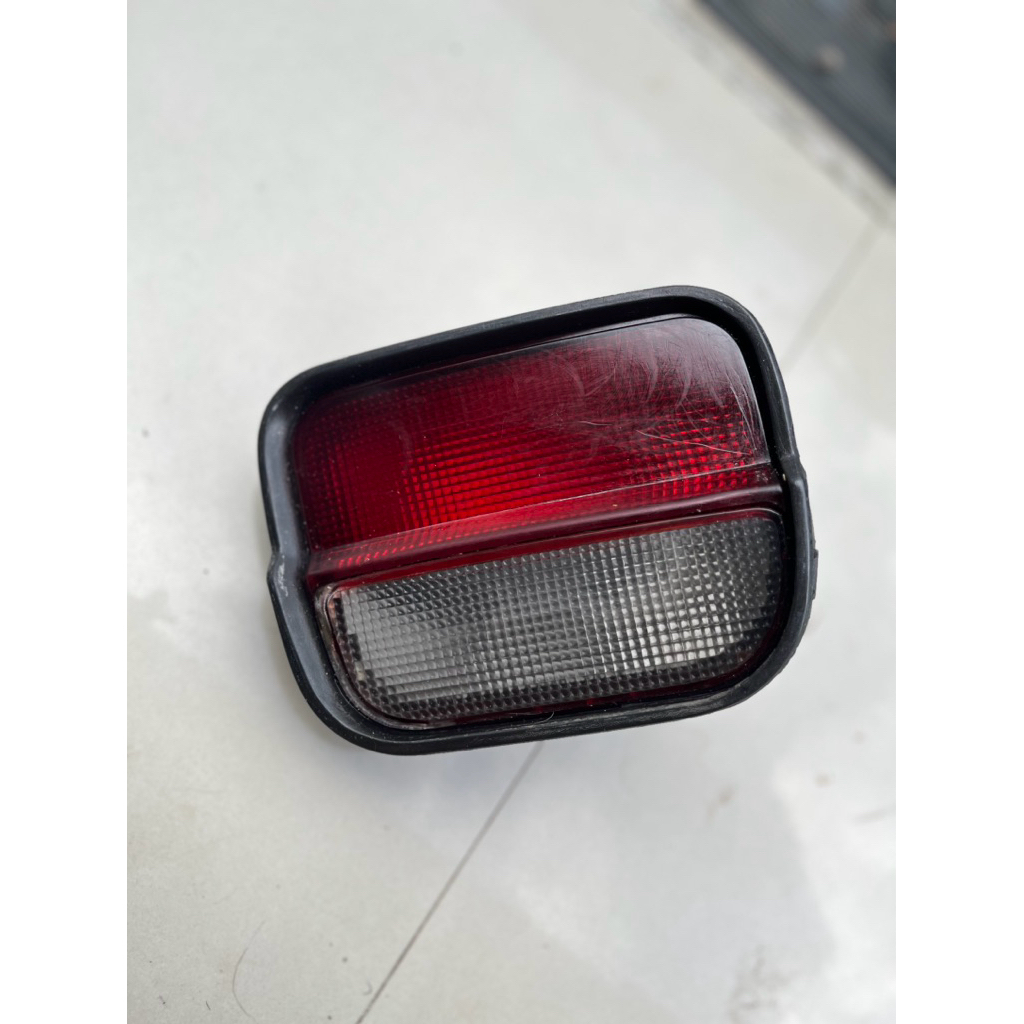 Lampu bemper belakang CRV Gen 1 Kanan Original Istimewa