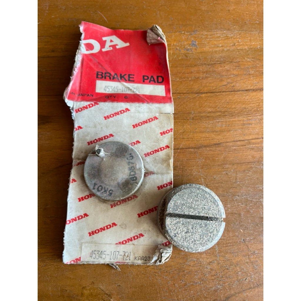 Kampas Rem kanvas Disc Pad cakram depan Honda GL 100 GL100 GL 125 Disped dispad - Japan 45345-106-72
