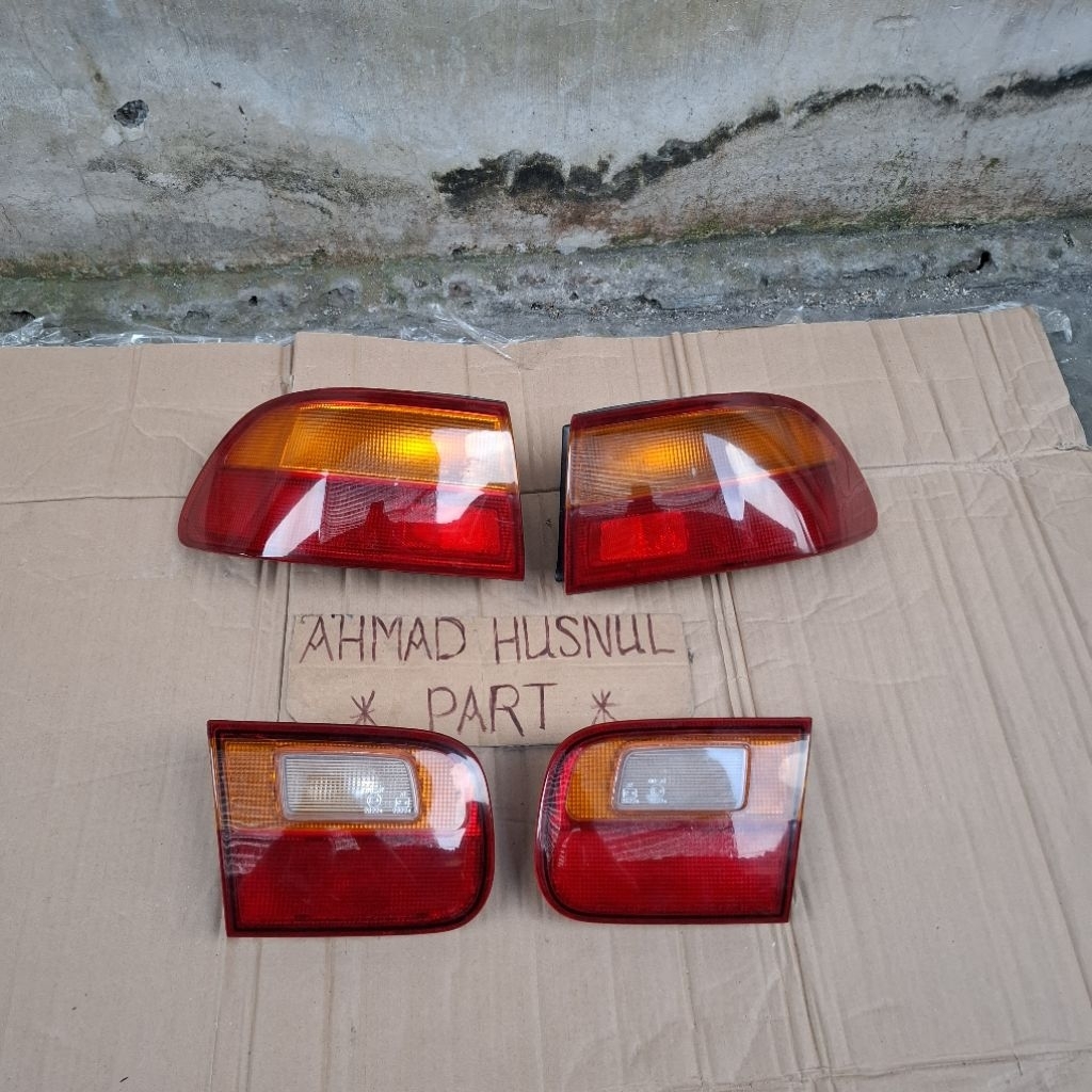 Lampu belakang honda civic genio sama lampu bagasi original copotan