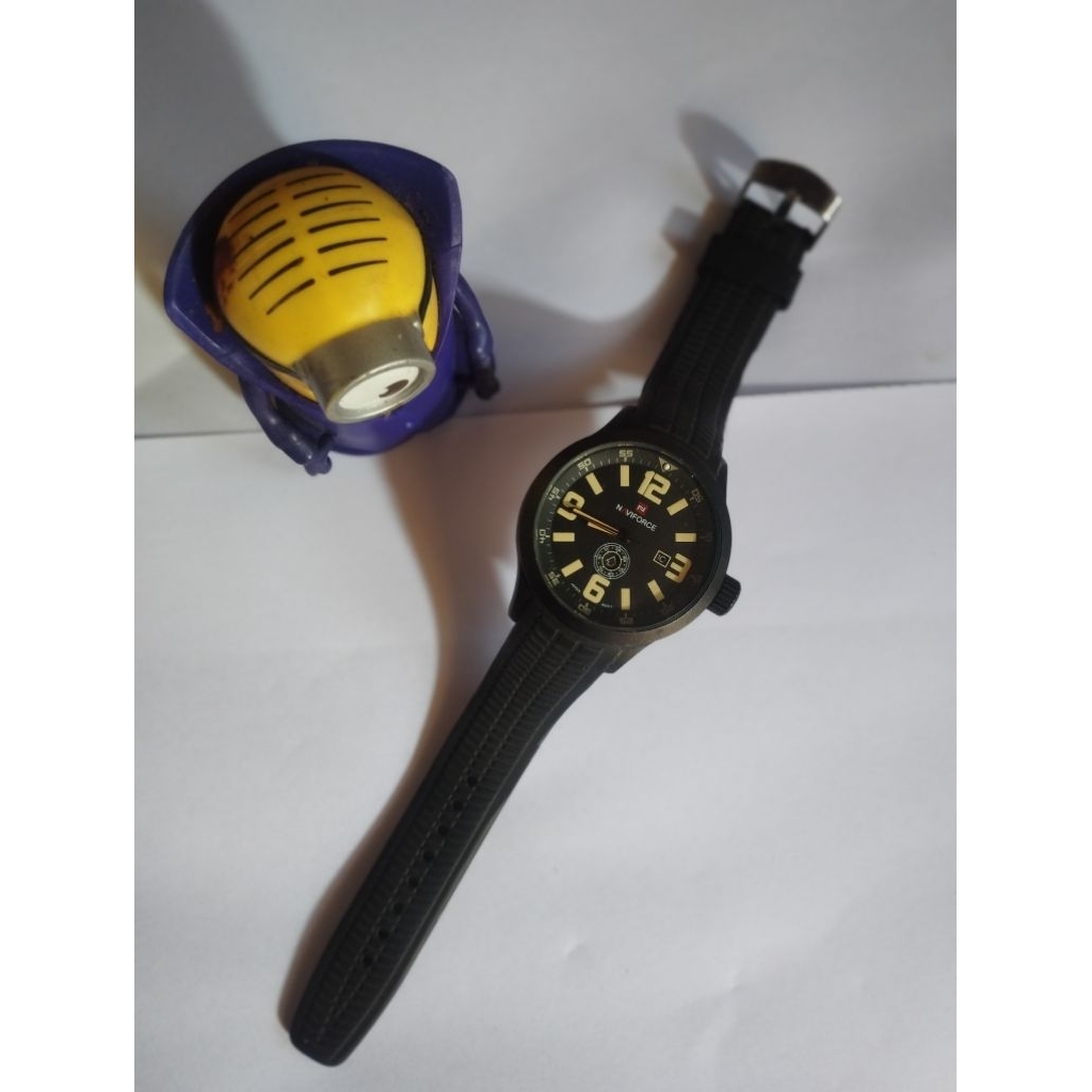 Naviforce jam tangan