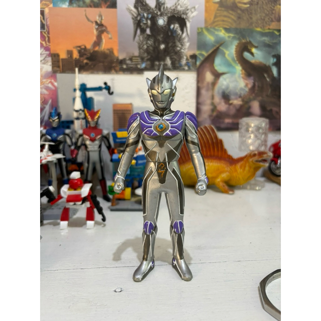 Ultraman legend bandai original