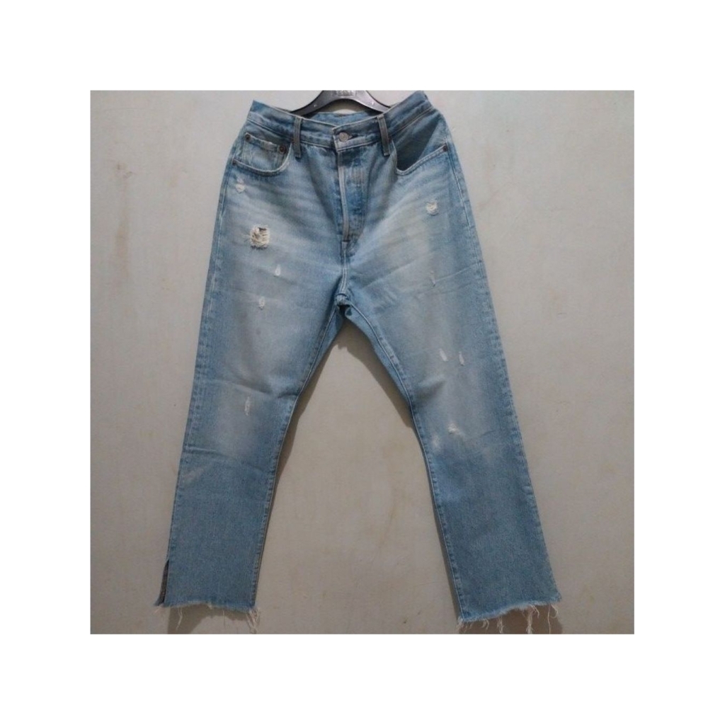 Original Levi's 501 Women Jeans