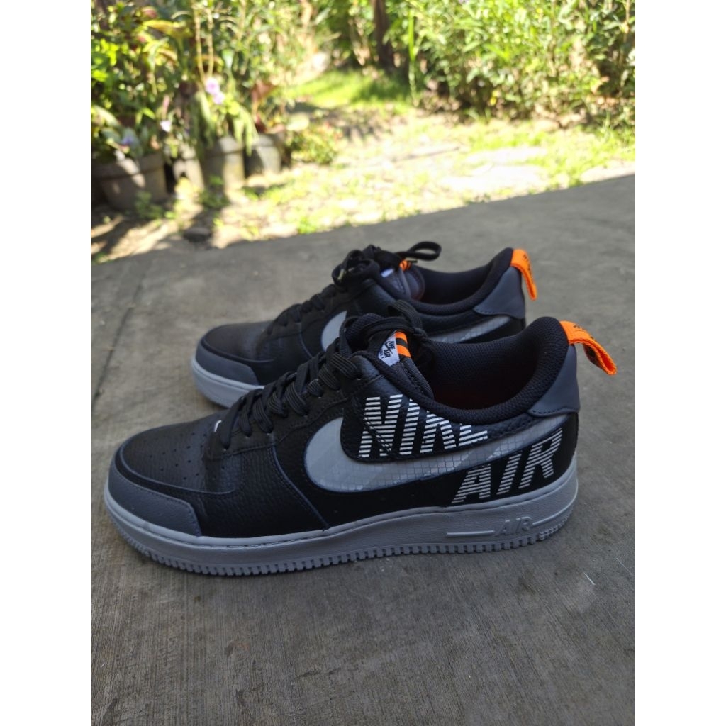 [PRE-LOVED] Nike Air Force 1 '07 LV8 2 (Original, In Box) - 43