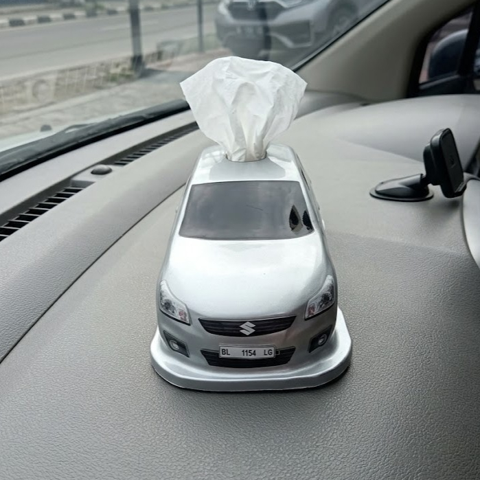 (Suzuki X-Over) Tempat Tisu Mobil 3D Bentuk Mobil Asli Untuk Interior, dekorasi, souvenir, dan kado