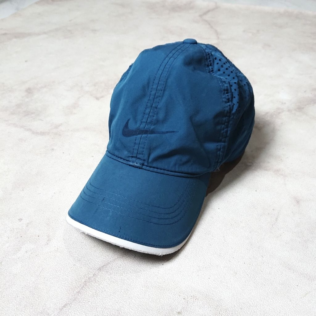 Topi Running Golf Nike Vapor RZN Pria Wanita Second Bekas