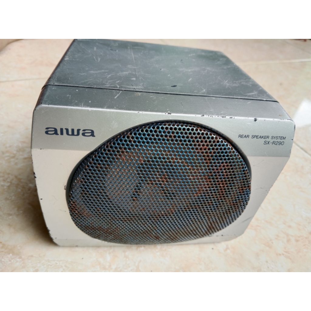 SPEAKER SATELIT AIWA 4 INCI 8 OHM BEKAS