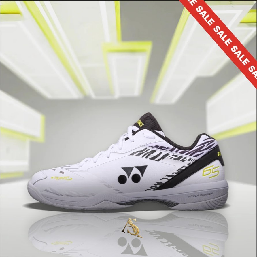 Sepatu Badminton Power Cushion 65Z3KM SHB65Z3KM White Tiger Kento Momota BNIB