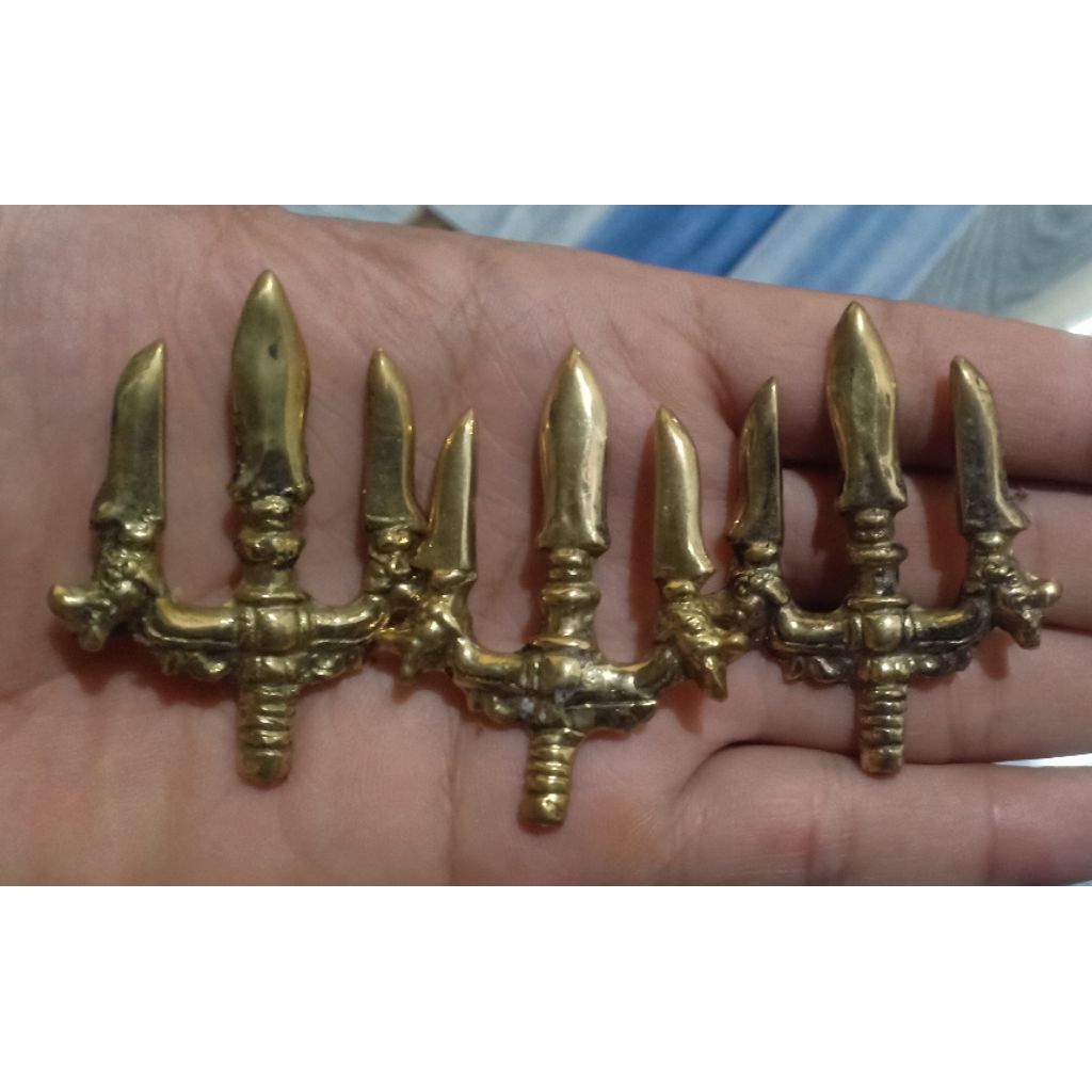 pin Kuningan peninggalan Majapahit