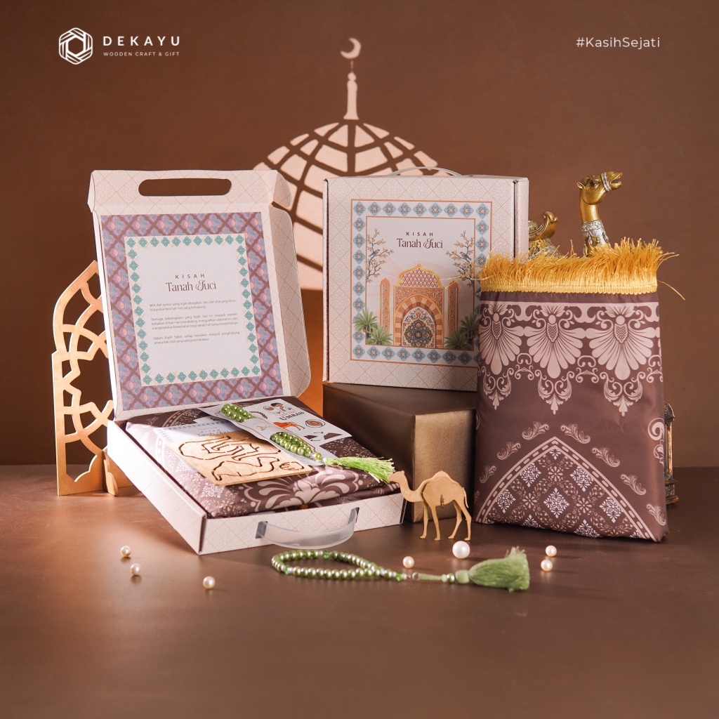 Dekayu - Souvenir Arafah | Oleh Oleh Haji dan Umroh Sajadah Premium Grosir