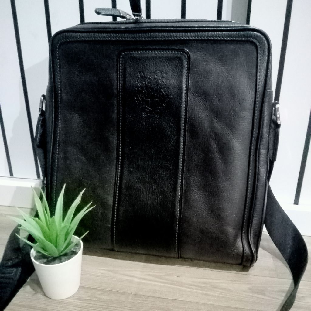Tas PL sling cwo Daks puring embos, minus bagian alas butuh jahit