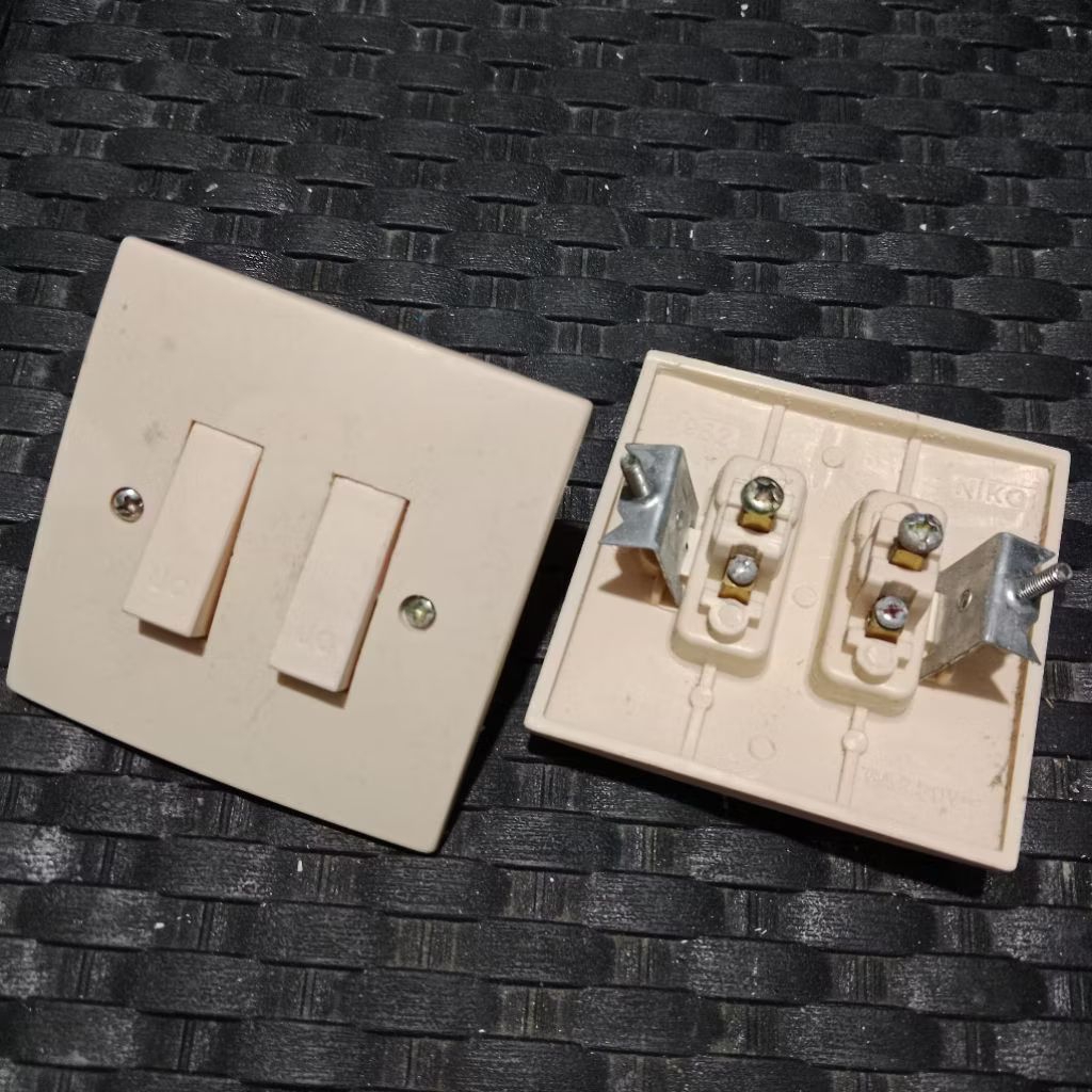 Saklar Lampu Double 2 Gang ON/OFF | Saklar Dinding Rumah | Switch Listrik 2 Tombol | Kualitas Tebal