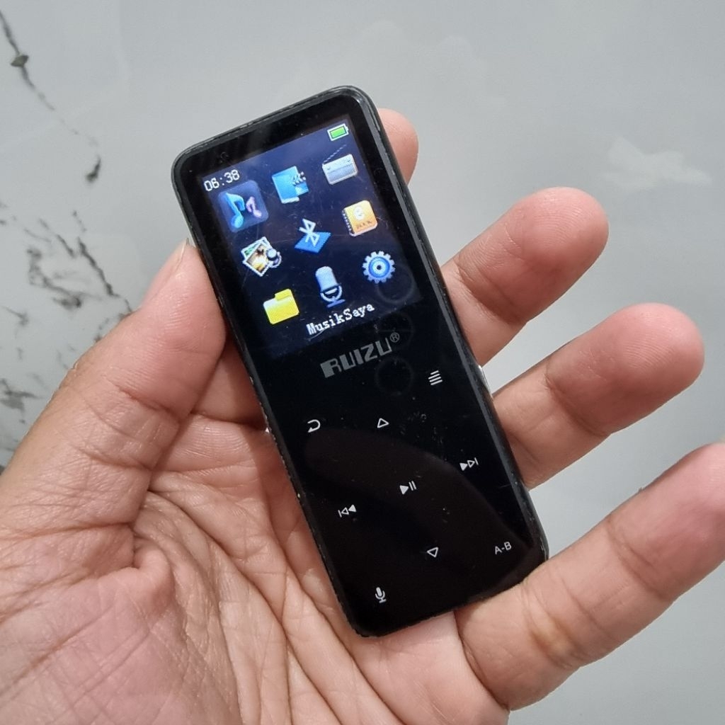 MP3 RUIZU 8GB BLUETOOTH