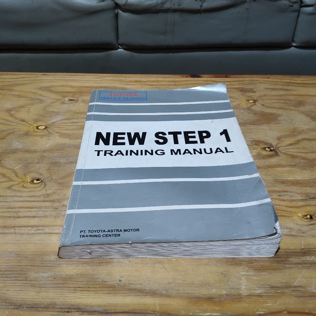 Buku Toyota Service Training New Step 1 Training Manual