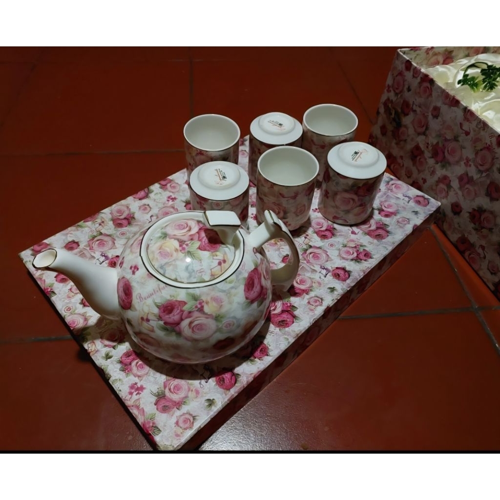 Tea set keramik motif flower shabby chick mawar