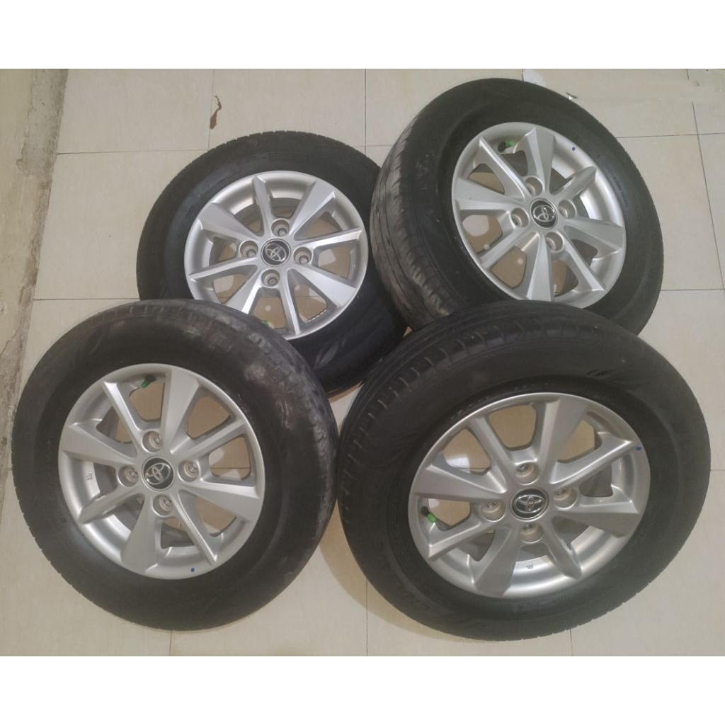 Velg R14 oem Avanza Xenia facelift (4velg+ban)