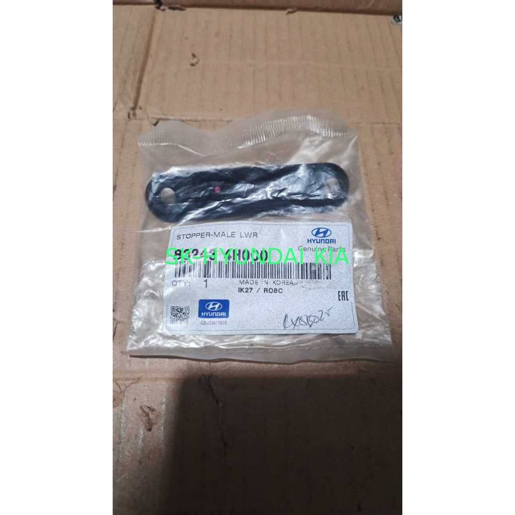 STOPPER MALE LOWER PINTU SLIDING HYUNDAI H1
