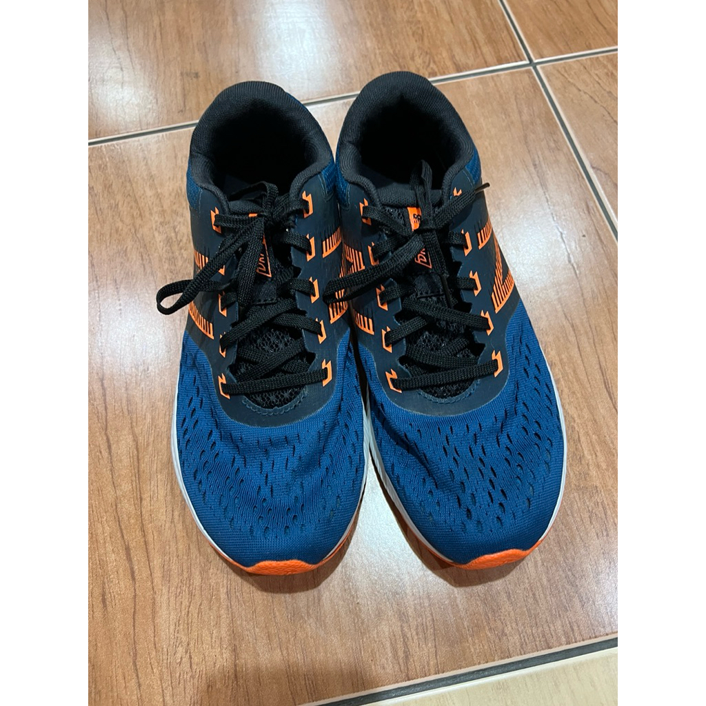 Sepatu lari New Balance Draft Running Shoe Pria