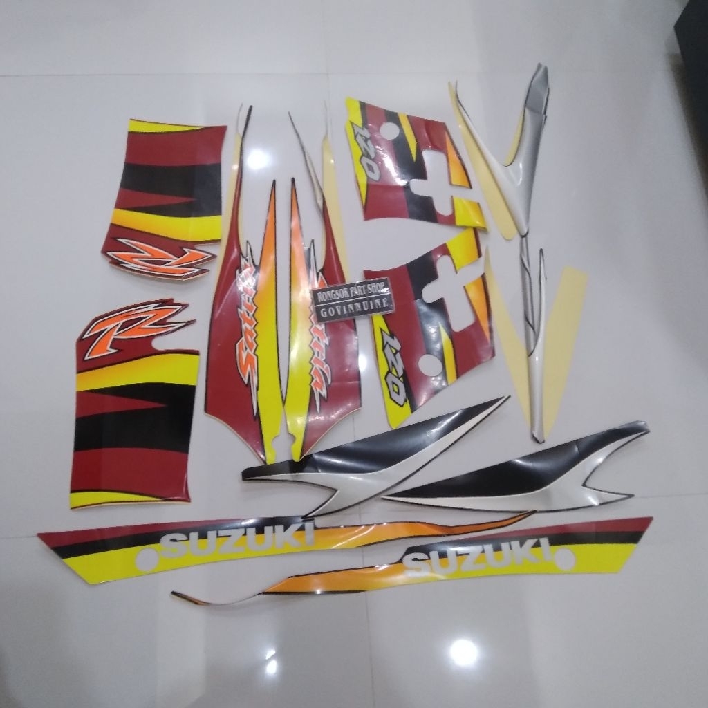 striping stiker sticker suzuki satria r hiu 2003 2004 2005 hitam merah ori asli