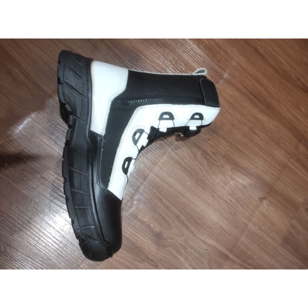 Sepatu PDL PROVOST tali putar ASLI jatah 2024