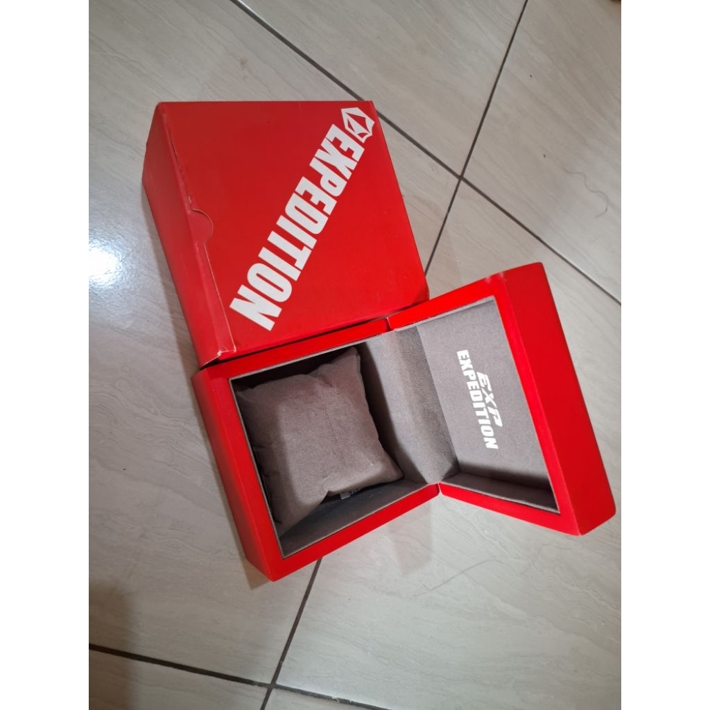 box jam tangan expedition original bekas like new