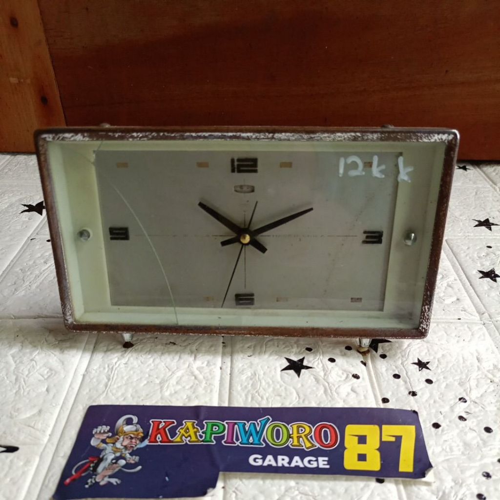 jam meja jadul