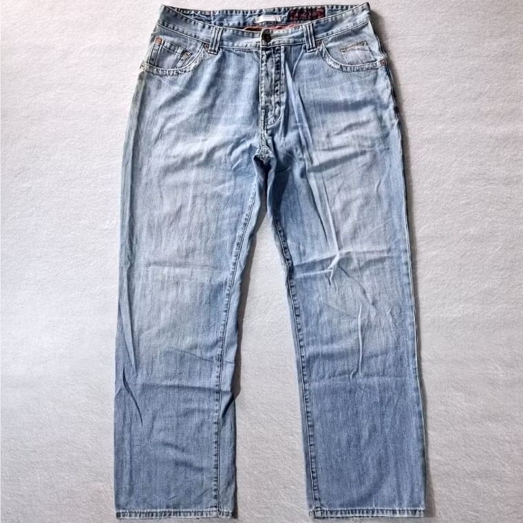 MARC ECKO REGULER DENIM JEANS