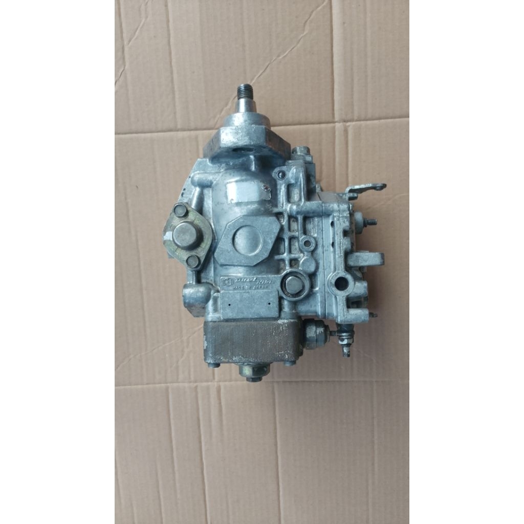 Bosh pump injektor Mitsubishi L300 diesel Mitsubishi kuda copotan original