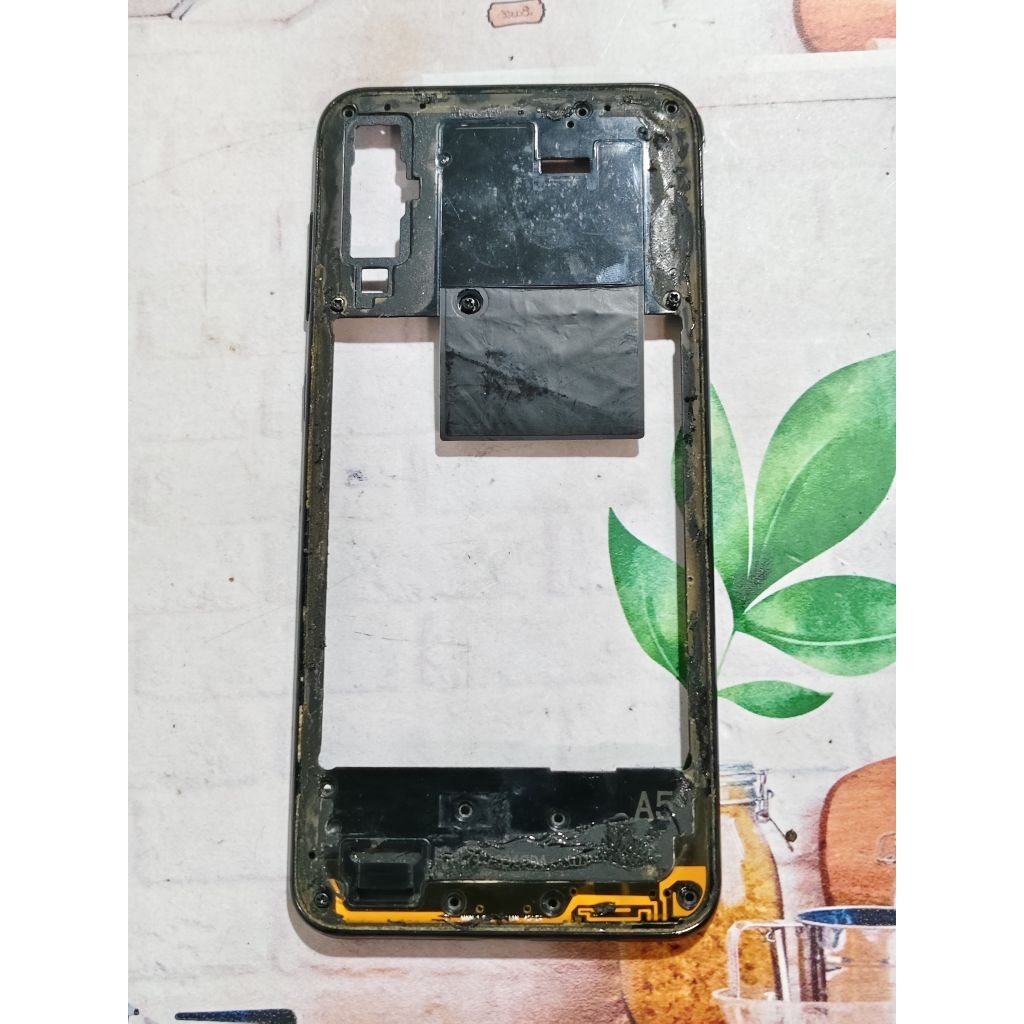 BEZEL SAMSUNG A50 ORIGINAL COPOTAN NORMAL PLUS SPIKER BAWAH  NFC