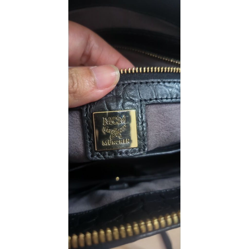 MCM Tote kulit asli