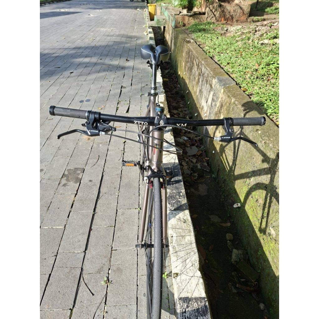 sepeda pacific hybrid 700c