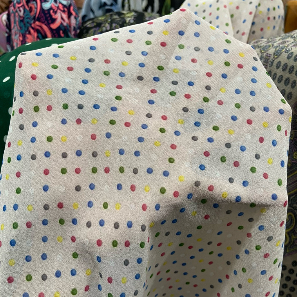 kain ceruty baby doll motif polkadot premium - kain zara ceruty - kain sifon ceruti - kain ceruty mo