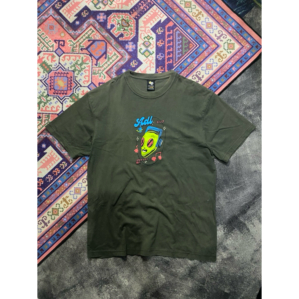tshirt erigo adel jkt 48