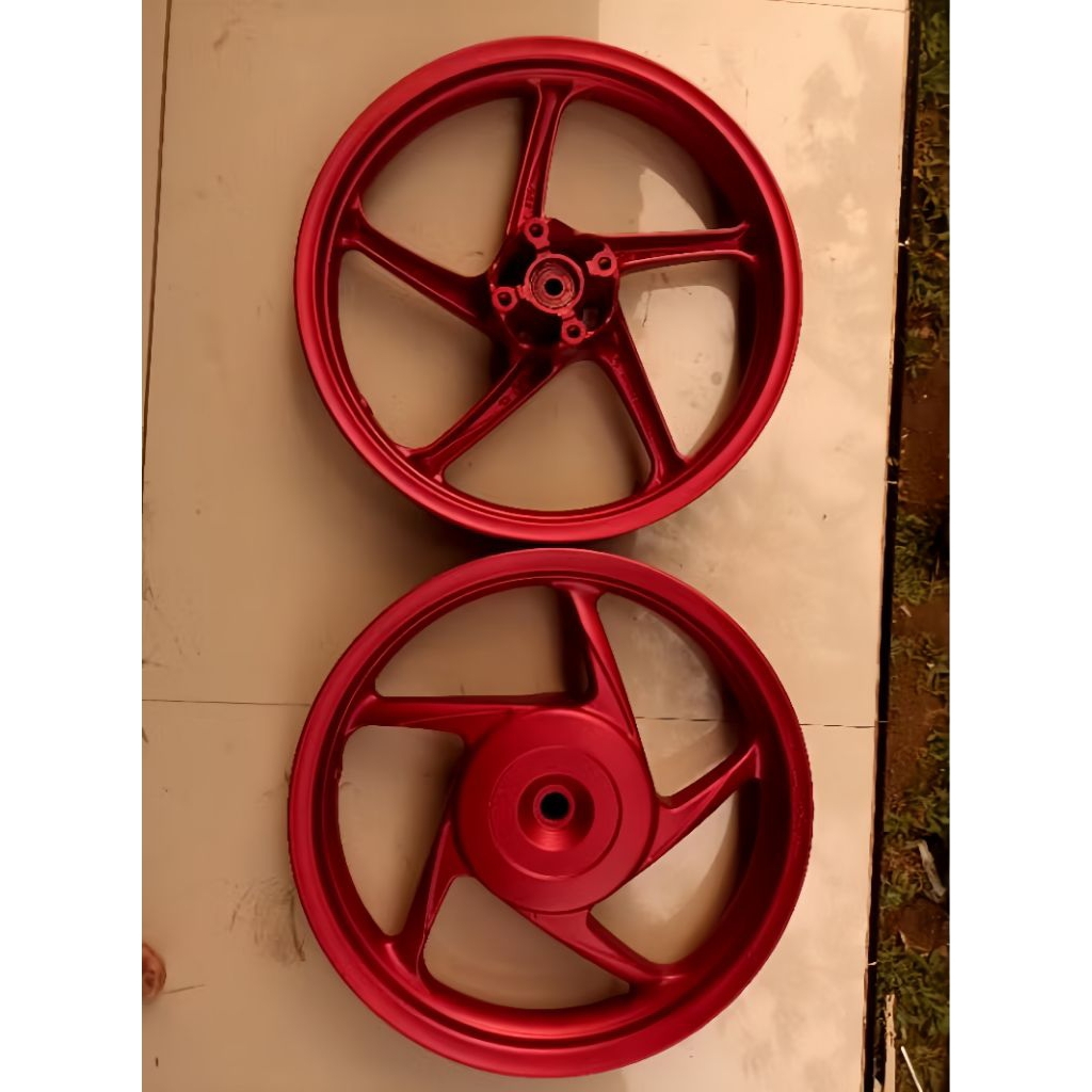 velg pelek motor Vario 110 fi PNP Vario 110 karbu, warna merah 1 set depan belakang ASLI ORIGINAL CA